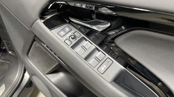 2023 (73) LAND ROVER RANGE ROVER EVOQUE 2.0 D200 Dynamic SE 5dr Auto 5705870