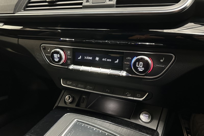 2019 (19) AUDI Q5 40 TDI Quattro Black Edition 5dr S Tronic 5695513