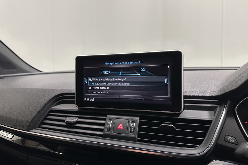 2019 (19) AUDI Q5 40 TDI Quattro Black Edition 5dr S Tronic 5695521