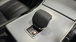 2024 (74) LAND ROVER RANGE ROVER EVOQUE 2.0 D200 S 5dr Auto 5706920