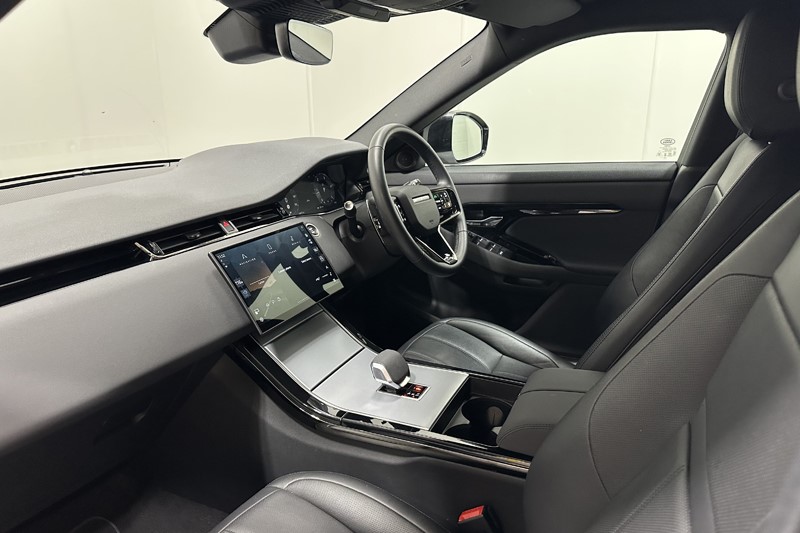 2024 (74) LAND ROVER RANGE ROVER EVOQUE 2.0 D200 S 5dr Auto 5706931
