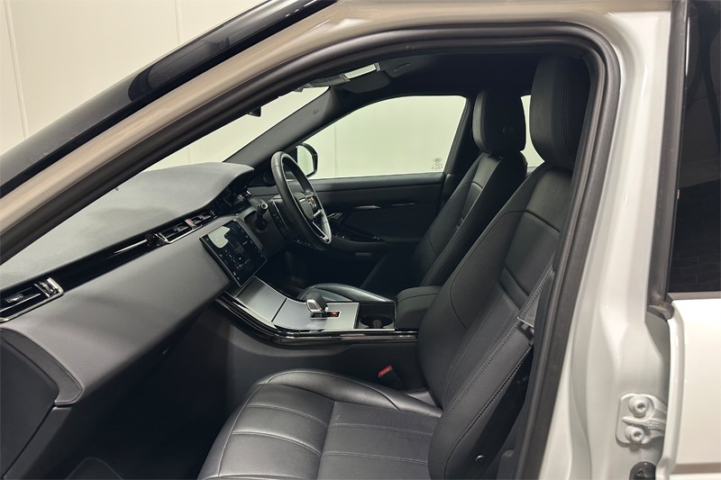 2024 (74) LAND ROVER RANGE ROVER EVOQUE 2.0 D200 S 5dr Auto 5706899