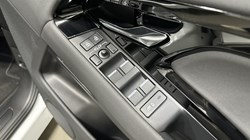 2024 (74) LAND ROVER RANGE ROVER EVOQUE 2.0 D200 S 5dr Auto 5706911