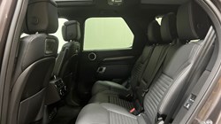 2025 (75) LAND ROVER DISCOVERY 3.0 D350 Metropolitan Edition 5dr Auto 5699919