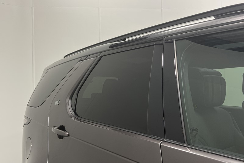 2025 (75) LAND ROVER DISCOVERY 3.0 D350 Metropolitan Edition 5dr Auto 5699965