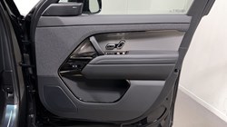 2026 (26) LAND ROVER RANGE ROVER SPORT 3.0 P460e Edition 5dr Auto 5726108