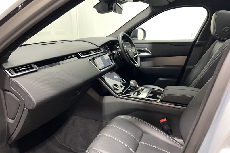 2023 (23) LAND ROVER RANGE ROVER VELAR 2.0 D200 R-Dynamic SE 5dr Auto 5726471