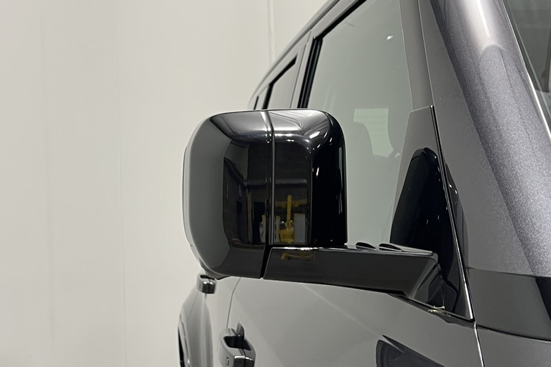 2024 (74) LAND ROVER DEFENDER 3.0 D350 X-Dynamic HSE 110 5dr Auto [7 Seat] 5876519