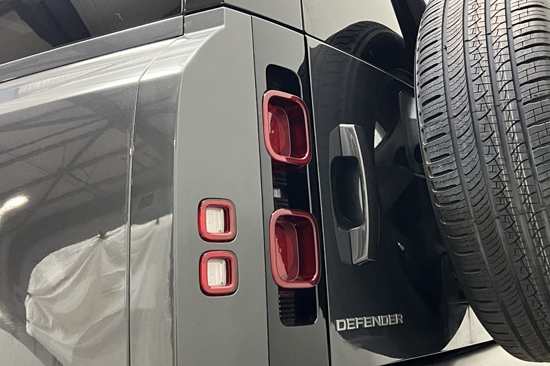 2024 (74) LAND ROVER DEFENDER 3.0 D350 X-Dynamic HSE 110 5dr Auto [7 Seat] 5876535