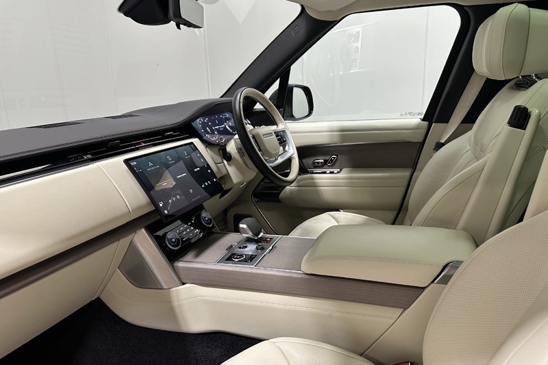 2022 (72) LAND ROVER RANGE ROVER 3.0 D350 First Edition 4dr Auto 5791241