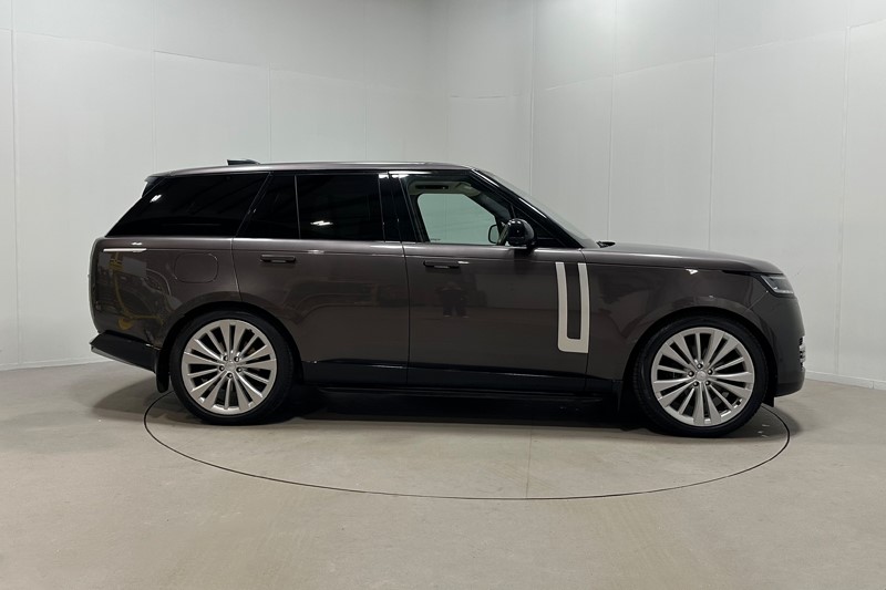 2022 (72) LAND ROVER RANGE ROVER 3.0 D350 First Edition 4dr Auto 5791195