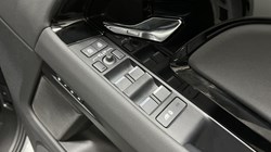 2024 (74) LAND ROVER RANGE ROVER EVOQUE 2.0 D200 Dynamic SE 5dr Auto 5707858