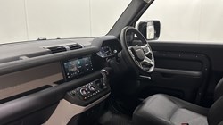 2023 (23) LAND ROVER COMMERCIAL DEFENDER 3.0 D250 Hard Top Auto 5708520