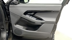 2024 (74) LAND ROVER RANGE ROVER EVOQUE 2.0 D200 S 5dr Auto 5705969