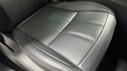 2024 (74) LAND ROVER RANGE ROVER EVOQUE 2.0 D200 Dynamic SE 5dr Auto 5707120