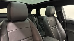 2024 (74) LAND ROVER RANGE ROVER EVOQUE 2.0 D200 Dynamic SE 5dr Auto 5707121