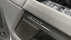 2024 (74) LAND ROVER RANGE ROVER EVOQUE 2.0 D200 Dynamic SE 5dr Auto 5707115