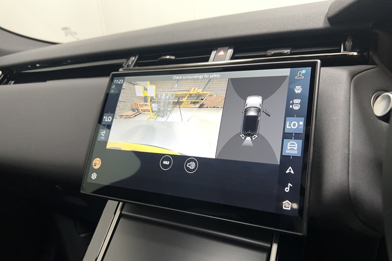 2025 (74) LAND ROVER RANGE ROVER VELAR 2.0 D200 MHEV Dynamic SE 5dr Auto 5712555