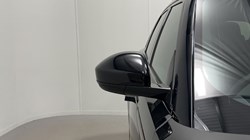 2025 (74) LAND ROVER RANGE ROVER VELAR 2.0 D200 MHEV Dynamic SE 5dr Auto 5712577