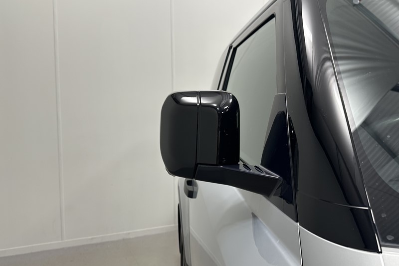 2021 (71) LAND ROVER COMMERCIAL DEFENDER 3.0 D200 Hard Top Auto 5713671