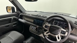 2021 (71) LAND ROVER COMMERCIAL DEFENDER 3.0 D200 Hard Top Auto 5713636