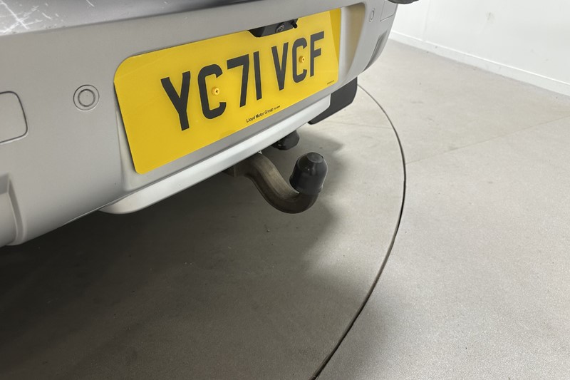 2021 (71) LAND ROVER COMMERCIAL DEFENDER 3.0 D200 Hard Top Auto 5713667