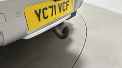 2021 (71) LAND ROVER COMMERCIAL DEFENDER 3.0 D200 Hard Top Auto 5713667
