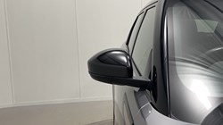 2022 (72) LAND ROVER RANGE ROVER EVOQUE 2.0 D200 R-Dynamic HSE 5dr Auto 5721386
