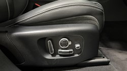2020 (70) LAND ROVER RANGE ROVER VELAR 3.0 D300 R-Dynamic HSE 5dr Auto 5727796