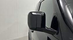 2026 (26) LAND ROVER COMMERCIAL DEFENDER 3.0 D250 Hard Top X-Dynamic HSE Auto 5870836