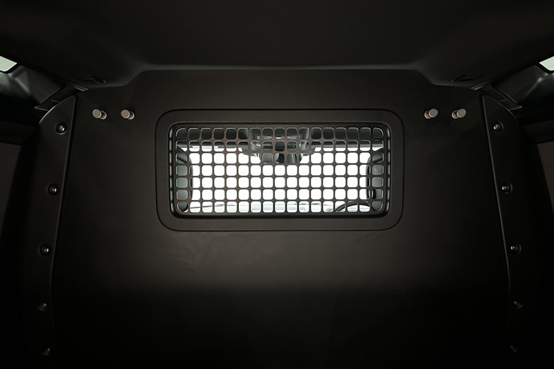 2026 (26) LAND ROVER COMMERCIAL DEFENDER 3.0 D250 Hard Top X-Dynamic HSE Auto 5870830