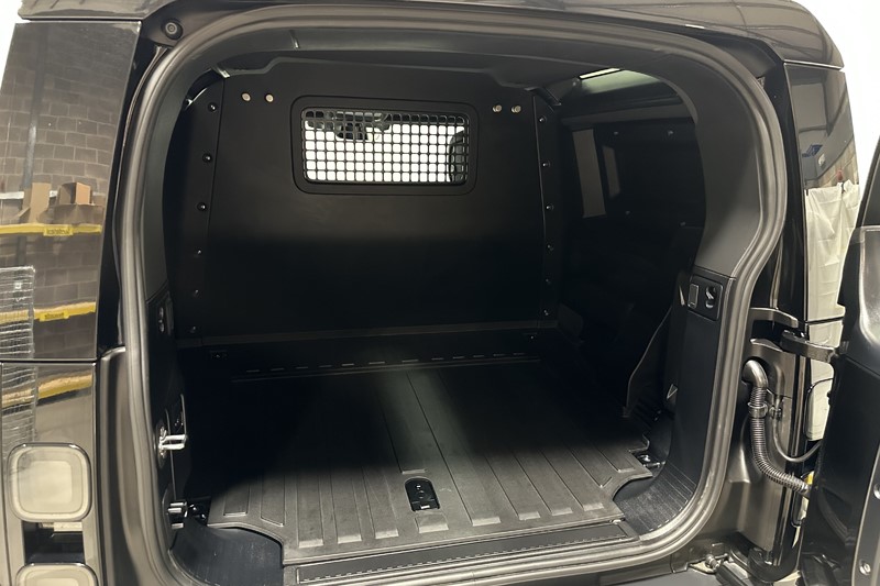 2026 (26) LAND ROVER COMMERCIAL DEFENDER 3.0 D250 Hard Top X-Dynamic HSE Auto 5870829
