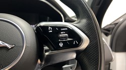 2021 (21) JAGUAR F-PACE 2.0 D200 R-Dynamic S 5dr Auto AWD 5727310