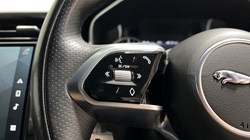 2021 (21) JAGUAR F-PACE 2.0 D200 R-Dynamic S 5dr Auto AWD 5727311