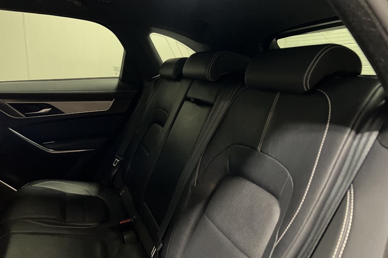 2021 (21) JAGUAR F-PACE 2.0 D200 R-Dynamic S 5dr Auto AWD 5727326