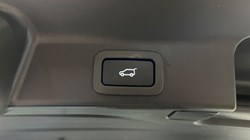 2021 (21) JAGUAR F-PACE 2.0 D200 R-Dynamic S 5dr Auto AWD 5727332