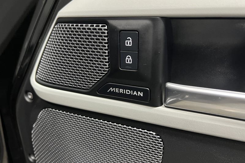 2024 (24) LAND ROVER DEFENDER 3.0 D250 XS Edition 110 5dr Auto 5729874