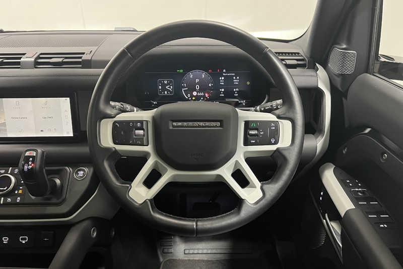 2024 (24) LAND ROVER DEFENDER 3.0 D250 XS Edition 110 5dr Auto 5729870