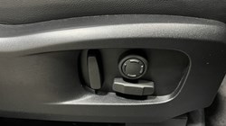 2024 (24) LAND ROVER DEFENDER 3.0 D250 XS Edition 110 5dr Auto 5729876