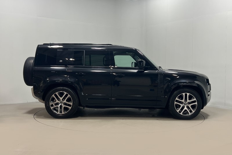 2024 (24) LAND ROVER DEFENDER 3.0 D250 XS Edition 110 5dr Auto 5729864