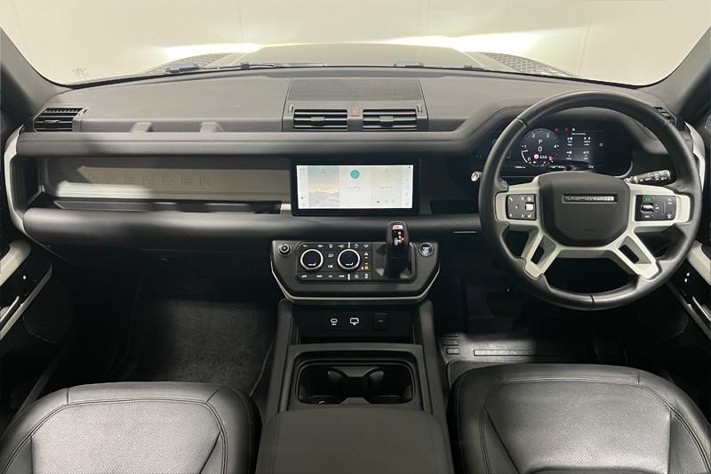 2024 (24) LAND ROVER DEFENDER 3.0 D250 XS Edition 110 5dr Auto 5729868