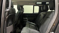 2024 (24) LAND ROVER DEFENDER 3.0 D250 XS Edition 110 5dr Auto 5729863