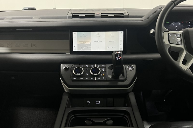2024 (24) LAND ROVER DEFENDER 3.0 D250 XS Edition 110 5dr Auto 5729869
