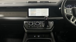 2024 (24) LAND ROVER DEFENDER 3.0 D250 XS Edition 110 5dr Auto 5729869