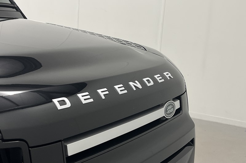 2024 (24) LAND ROVER DEFENDER 3.0 D250 XS Edition 110 5dr Auto 5729910