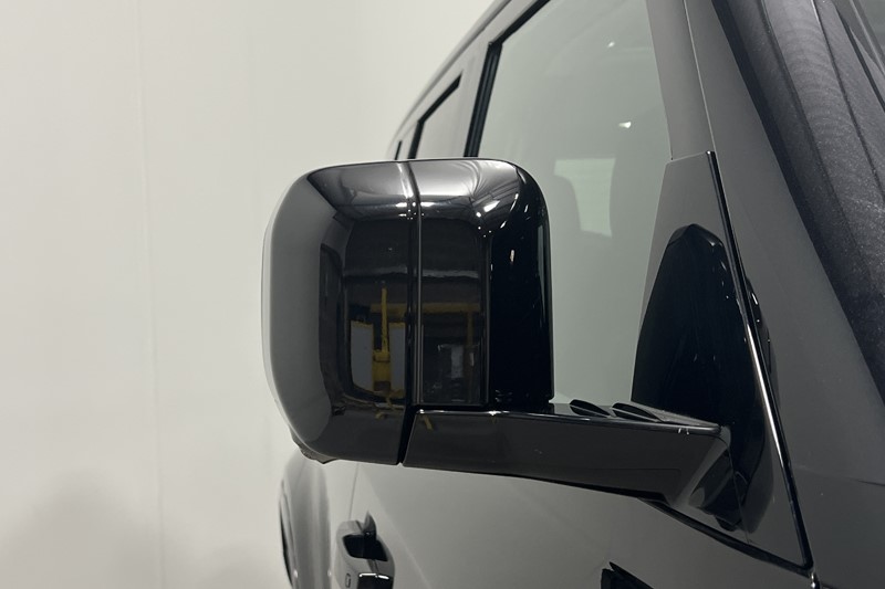 2024 (24) LAND ROVER DEFENDER 3.0 D250 XS Edition 110 5dr Auto 5729907