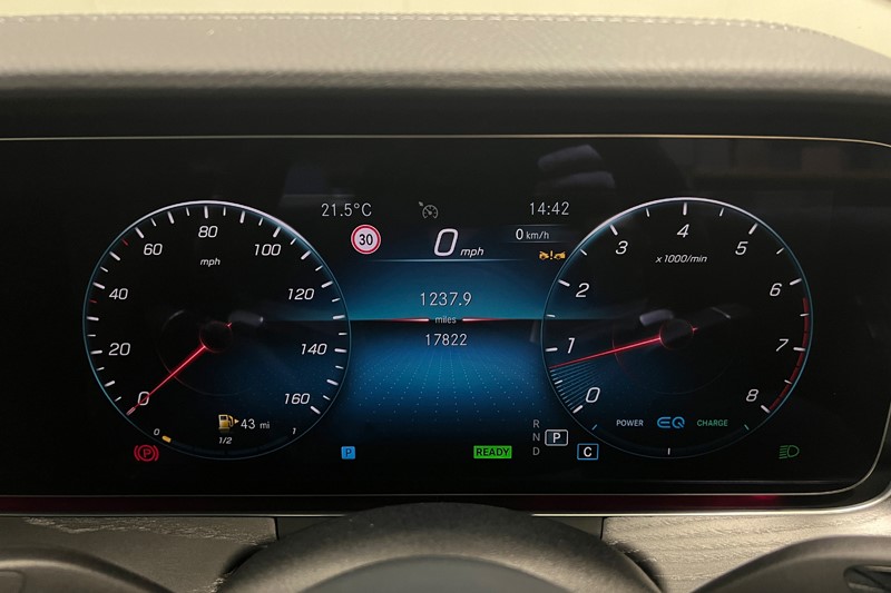 2023 (72) MERCEDES-BENZ E CLASS E300 AMG Line Night Ed Premium Plus 2dr 9G-Tronic 5744379