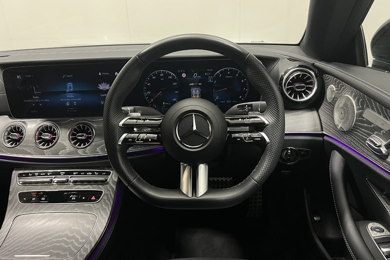 2023 (72) MERCEDES-BENZ E CLASS E300 AMG Line Night Ed Premium Plus 2dr 9G-Tronic 5744369