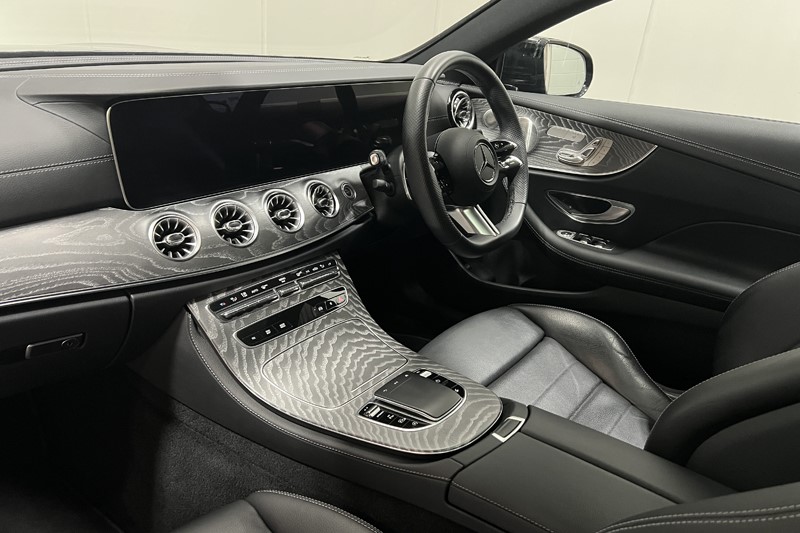 2023 (72) MERCEDES-BENZ E CLASS E300 AMG Line Night Ed Premium Plus 2dr 9G-Tronic 5744394