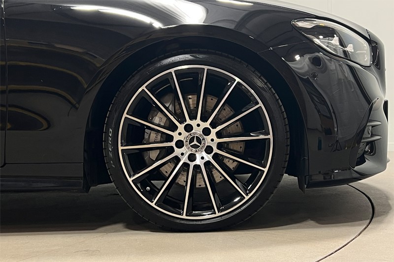 2023 (72) MERCEDES-BENZ E CLASS E300 AMG Line Night Ed Premium Plus 2dr 9G-Tronic 5744366